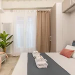 Lady Glam Πανσιόν
